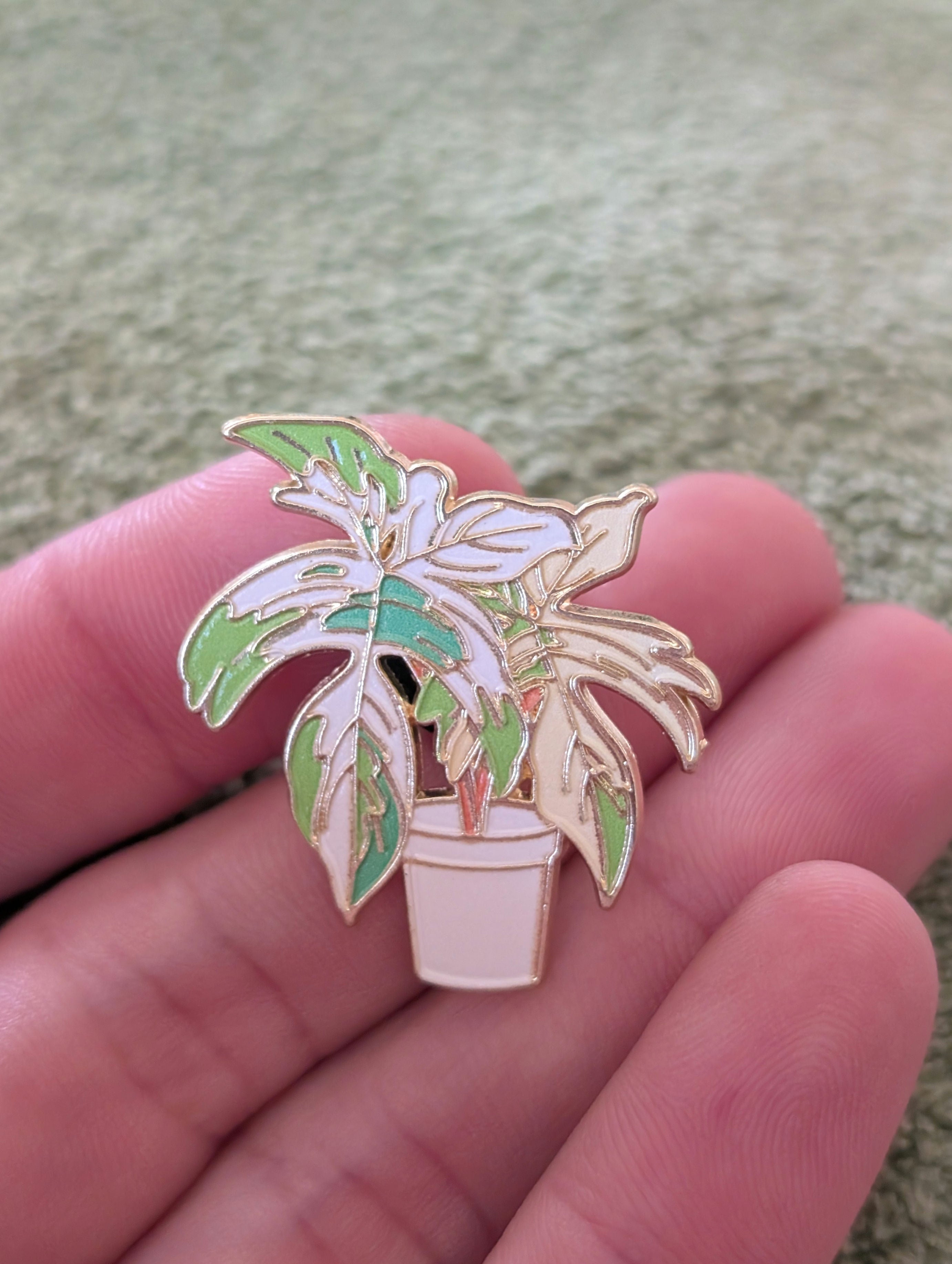 Luxe Leaves Enamel Pins image 4