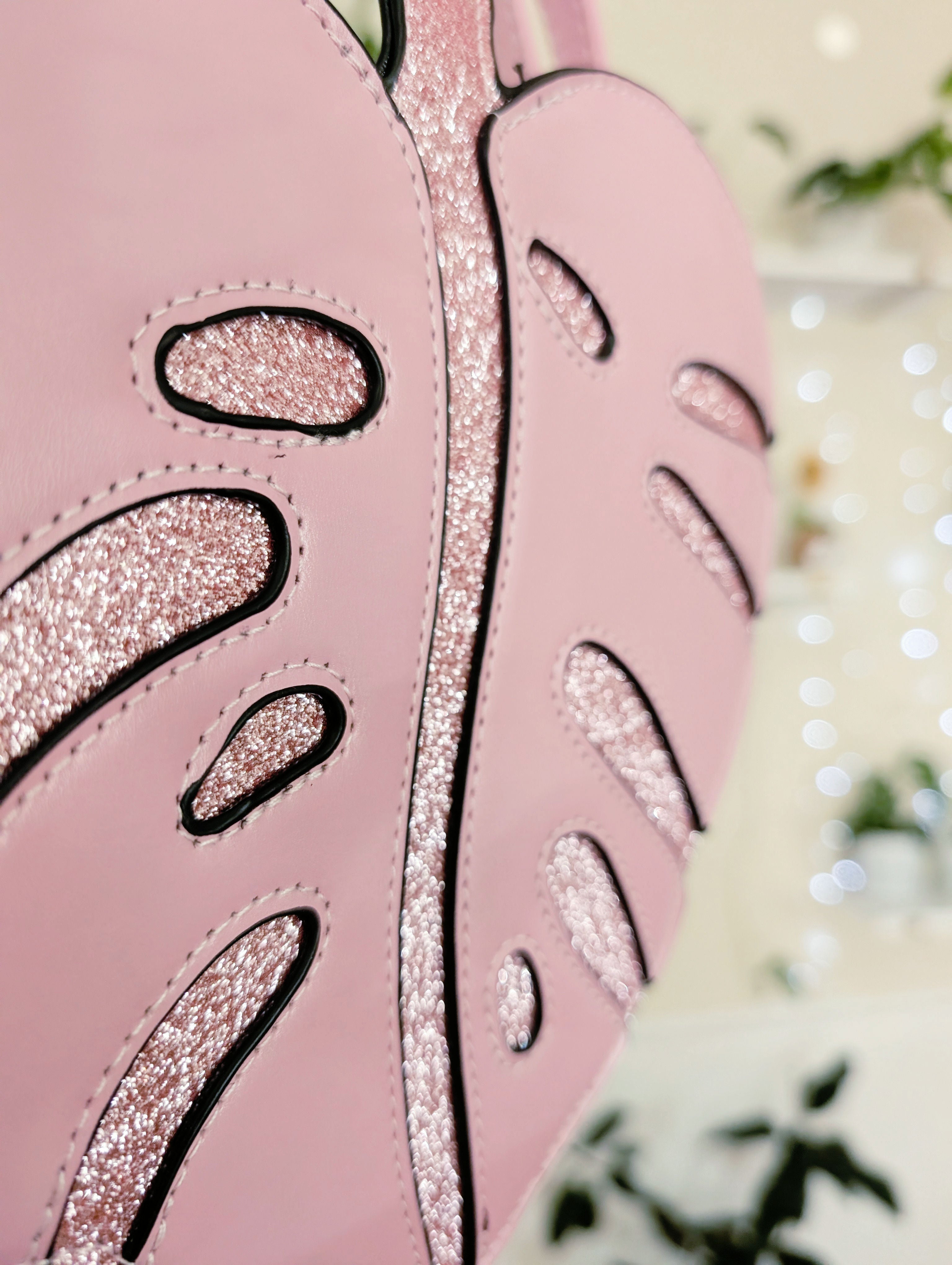 Monstera Leaf Sparkle Purse ✨ image 6