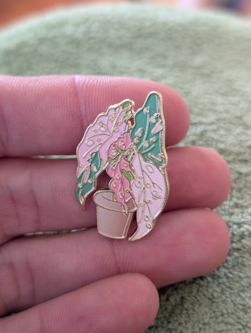 Luxe Leaves Enamel Pins image 5